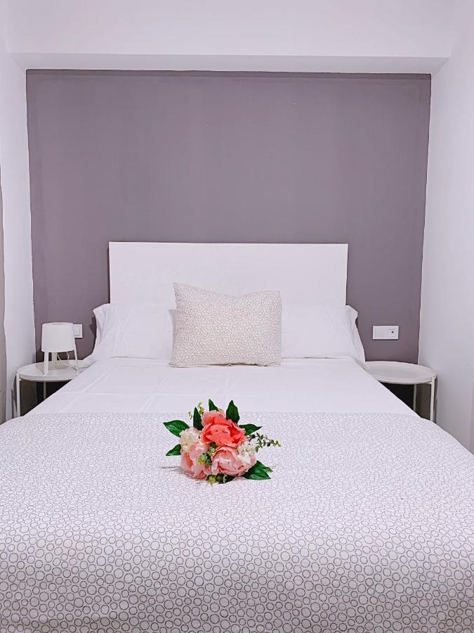 Hostal El Castillo Алькала-де-Гуадаїра Екстер'єр фото